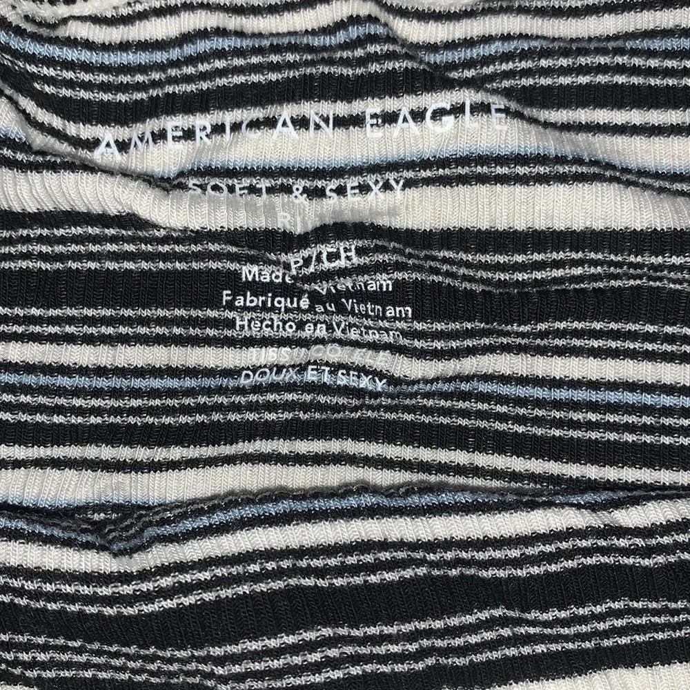 Top - Picture 2 of 2